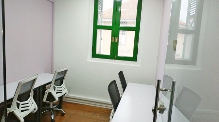D1 Private Office 5-10pm $49/day